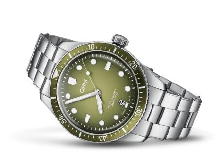 Oris Divers Sixty-Five 40 Stainless Steel Replica Watch 01 733 7707 4057-07 8 20 18